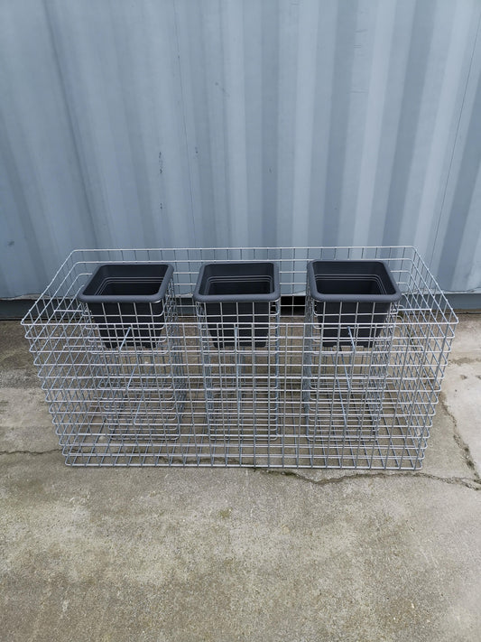 Blomsterpelare 3, höjd 62 cm bas 127 x 52 cm MW 5 x 5 cm, varmförzinkad inkl. kruka