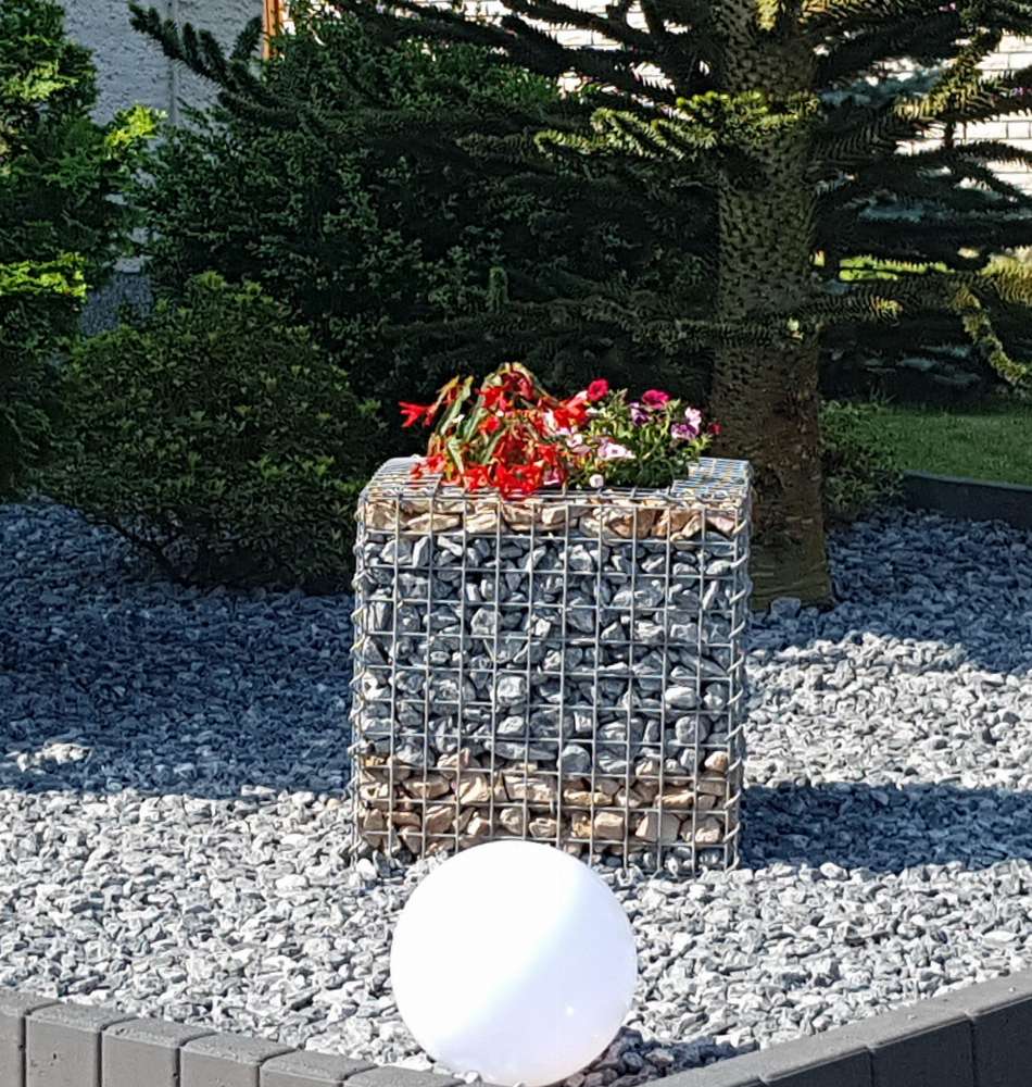 Gabion upphöjd säng gjord efter mått - maskstorlek 5x5cm