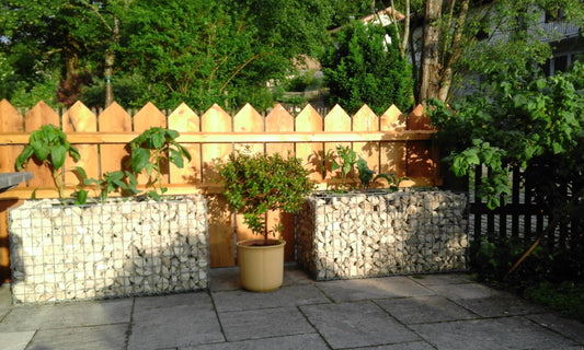 Lecho elevado rectangular 100 cm x 50 cm x 50 cm (L x A x P), malla 5 x 5 cm, espesor de pared 10 cm